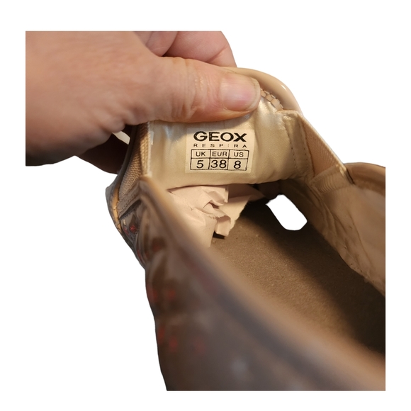 Geox Respira Cream Quilted Cap Toe Slip On Sneaker - Picture 8 of 8